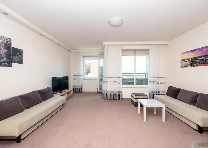 Click Portowa Apartment